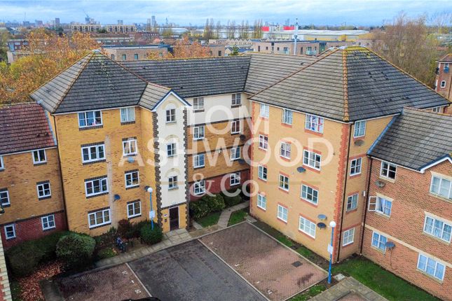 St Aidans Court, Blessing Way... 2 bed apartment for sale