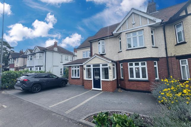 5 bedroom semi-detached house for sale