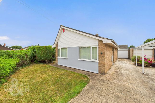 Whitehouse Drive, Long Stratton, Norwich 2 bed detached bungalow for sale