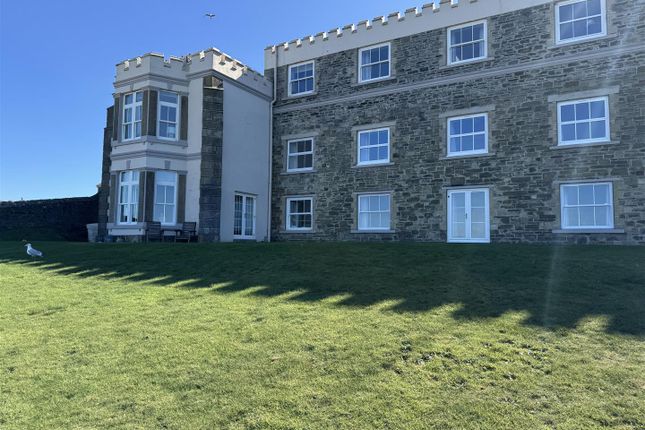 Droskyn Castle, Cliff Road, Perranporth 2 bed apartment for sale