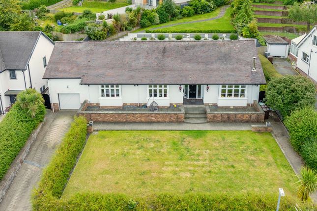 4 bed detached house