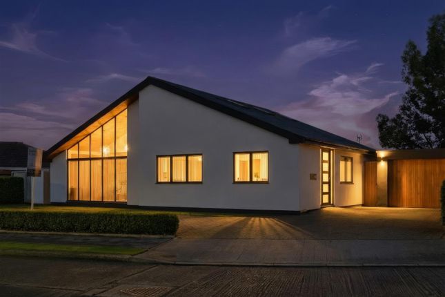 Shepherds Walk, Chestfield, Whitstable 4 bed detached house for sale