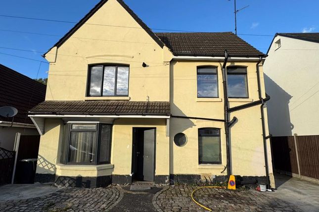 Dunstable Road, Luton 7 bed detached house for sale