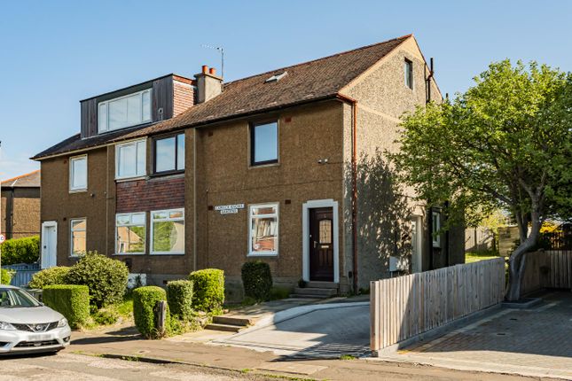 4 bedroom flat for sale
