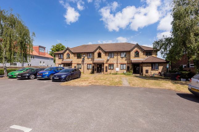 Albert Street, Slough SL1 1 bed flat for sale