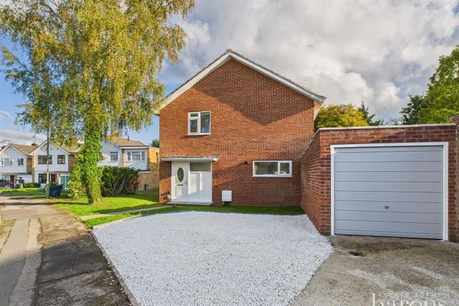 Packenham Road, Basingstoke RG21 3 bed end of terrace house for sale