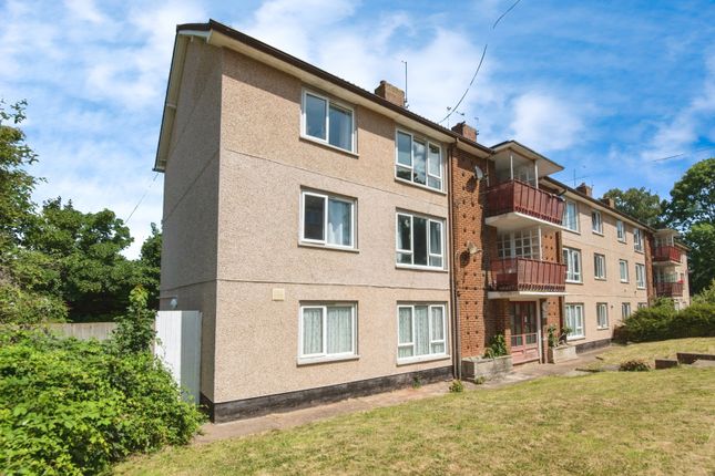 2 bed flat