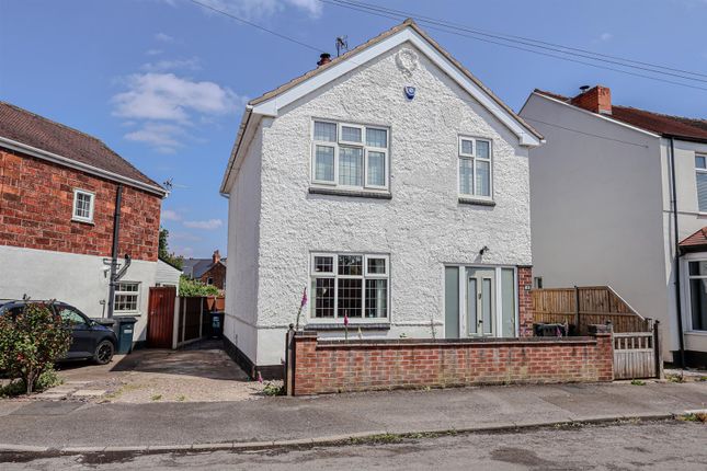 Second Avenue, Carlton, Nottingham 3 bed detached house for sale