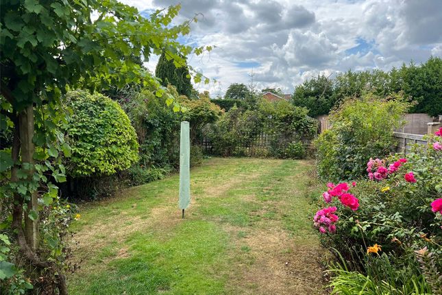 Aperfield Road, Biggin Hill... 4 bed semi