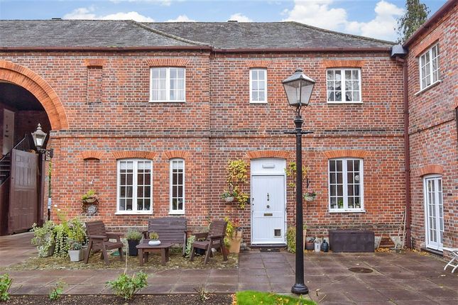 Barham Mews, Teston, Maidstone, Kent 3 bed ground floor flat for sale