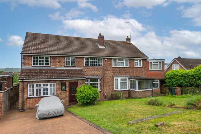 5 bedroom semi-detached house for sale