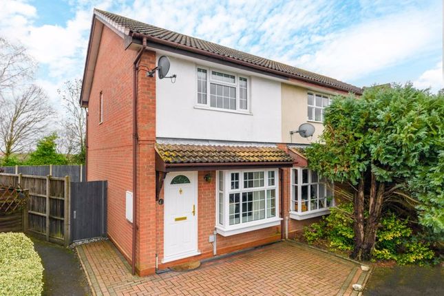 2 bedroom semi-detached house for sale