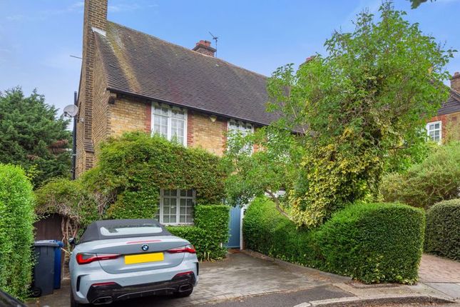 Westholm, Hampstead Garden Suburb, NW11 3 bed semi