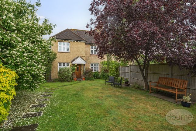 3 bed semi-detached house