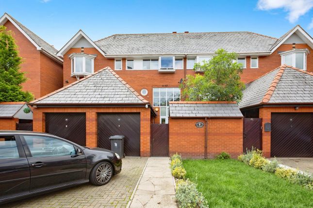 St Lawrence Quay, Salford M50 2 bed terraced house for sale