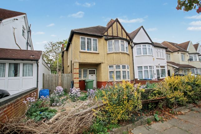 Scarle Road, Wembley, Middlesex HA0 4 bed semi