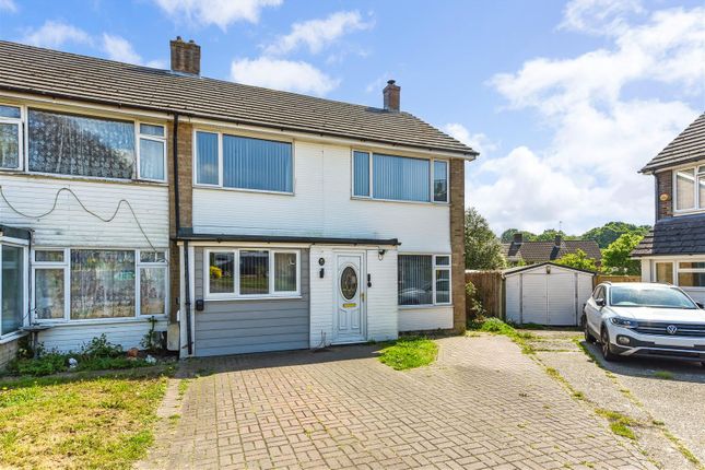 Gloucester Road, Waterlooville 3 bed semi