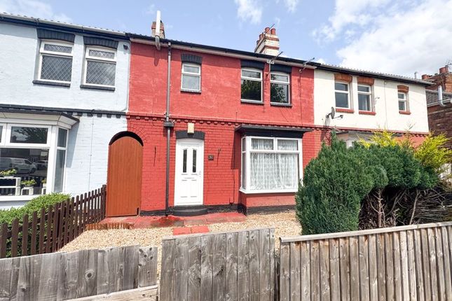 SUTCLIFFE AVENUE, GRIMSBY 3 bed terraced house for sale