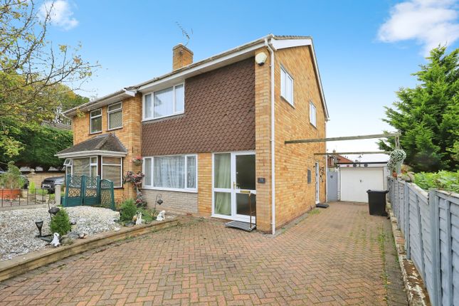3 bed semi-detached house