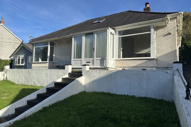 Neath Road, Ystradgynlais, Powys. 3 bed bungalow for sale