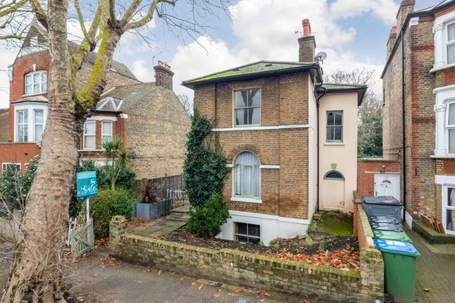 Little Heath, Charlton, SE7 4 bed detached house for sale