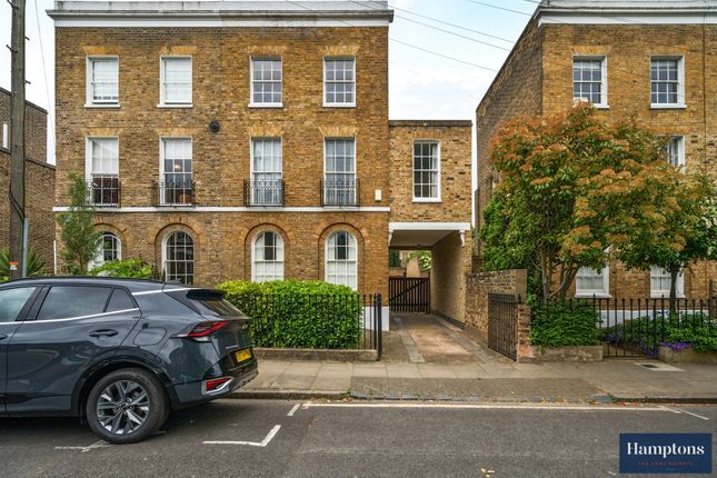 5 bedroom town house for sale