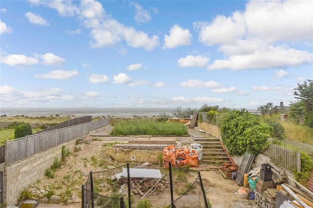 Coast Drive, Greatstone, Kent 3 bed detached house for sale