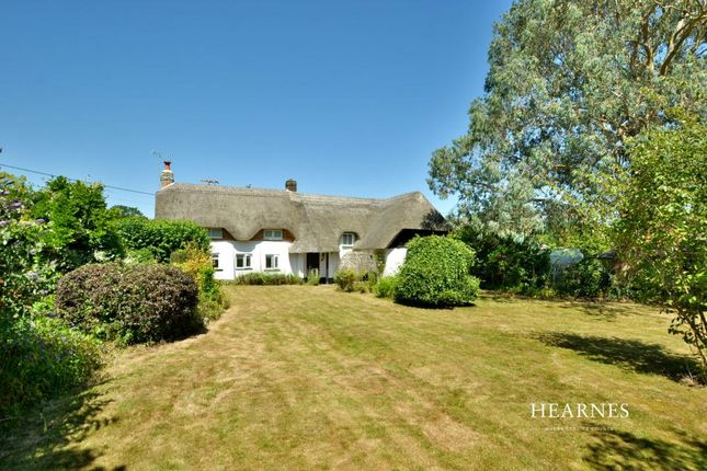 Leigh Lane, Wimborne, BH21 2PS 3 bed detached house for sale