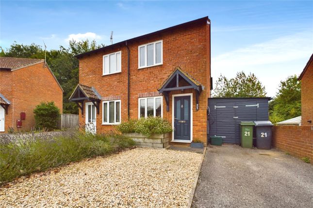 Shalbourne Close, Hungerford... 2 bed semi