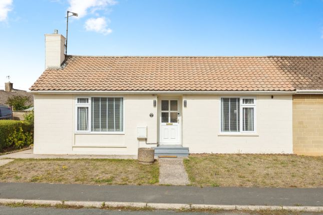 2 bedroom semi-detached bungalow for sale