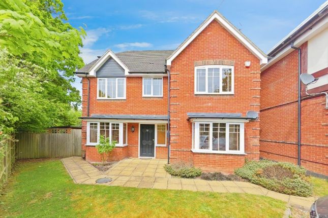 Plough Lane, Wokingham 4 bed detached house for sale