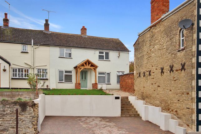 3 bed semi-detached house