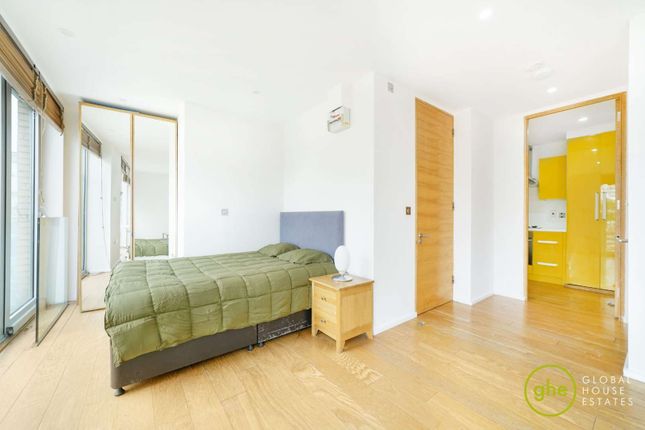 Maltings Place, Tower Bridge, London Studio for sale