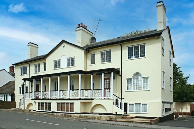 The Downs, Dunmow, CM6 2 bed apartment for sale