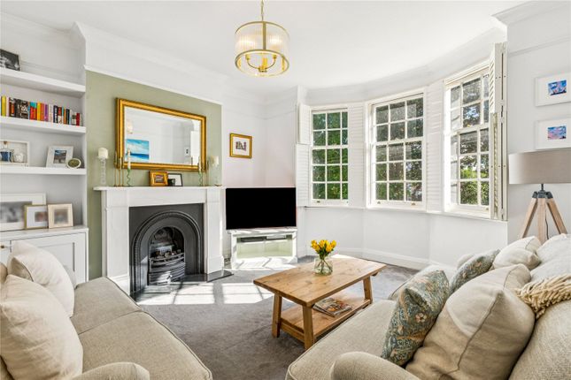 Swaby Road, SW18 3 bed apartment for sale