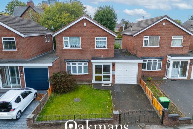 Taylors Lane, Smethwick, B67 3 bed link detached house for sale