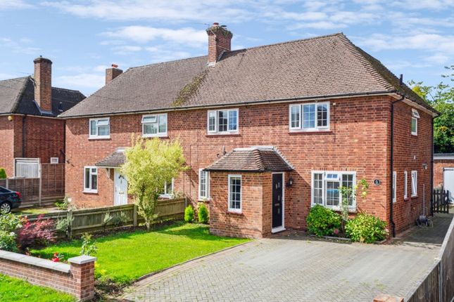 Garvin Avenue, Beaconsfield HP9 3 bed semi