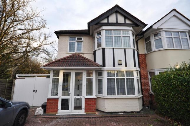 Village Way, Pinner, HA5 33 bed semi