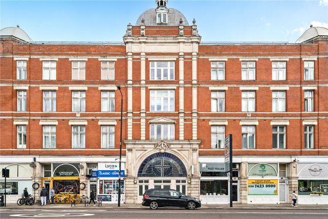 Commercial Road, London, E1 3 bed apartment for sale