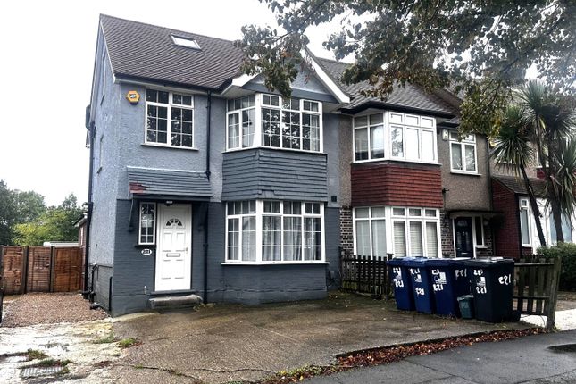 5 bed end terrace house