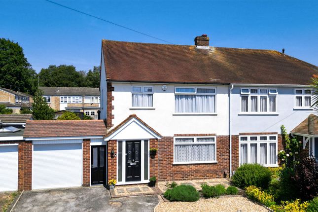 Bicknell Road, Camberley GU16 3 bed semi