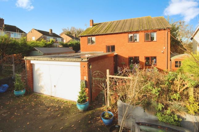 Woodland Rise, Kidderminster DY14 4 bed detached house for sale