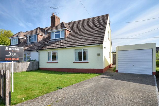 2 bedroom semi-detached bungalow for sale