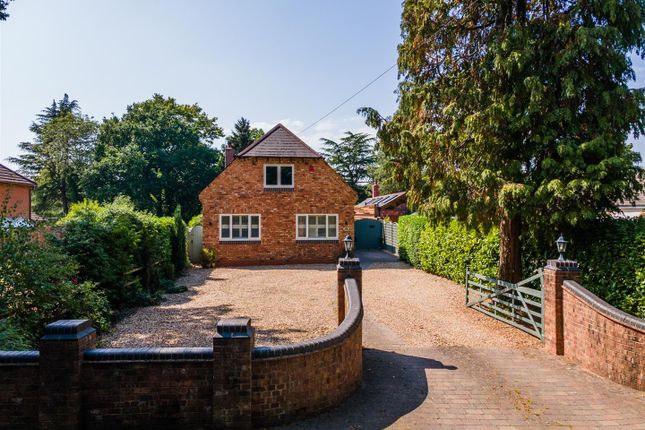 Fulford Hall Road, Tidbury Green... 4 bed detached house for sale