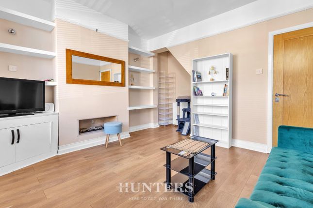 Elder Mount Road, Manchester 3 bed terraced house for sale