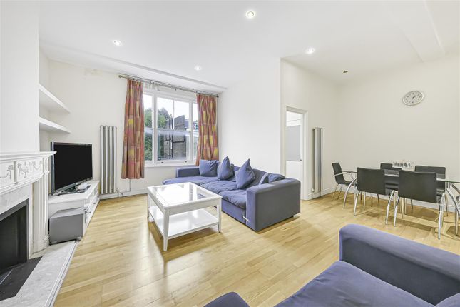 Eardley Crescent, Earls Court, SW5 2 bed flat for sale