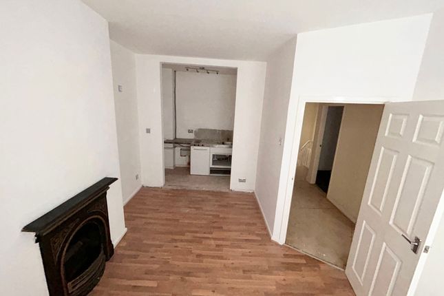 Durham Road, Gateshead, Tyne and... 2 bed flat for sale