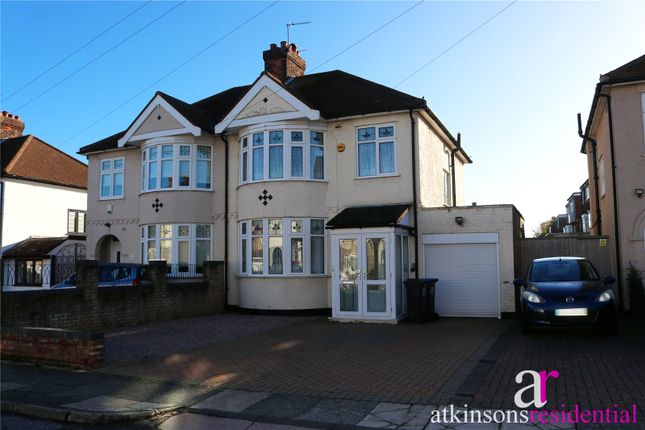 Kilvinton Drive, Enfield, Middlesex, EN2 3 bed semi