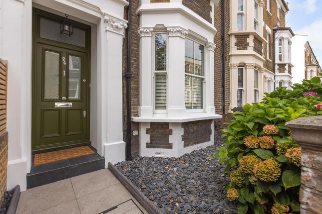London W12 4 bed terraced house for sale