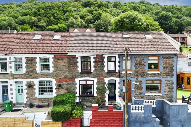 Graig Avenue, Pontypridd CF37 4 bed terraced house for sale